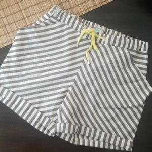 Macarons Striped Shorts